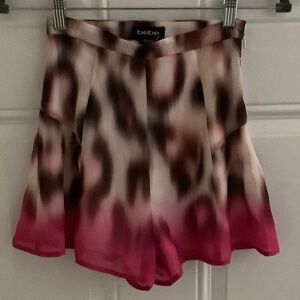 Bebe| NWT Pink Brown Animal Print White Lining High Waist Short Sz 00 Resortwear